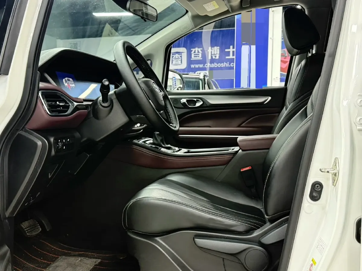 2021 GAC Trumpchi M6 1.5T 169HP L4 6AT,autocango,china used car exporter,china ev exporter,chinese used car exporter,chinese used ev exporter