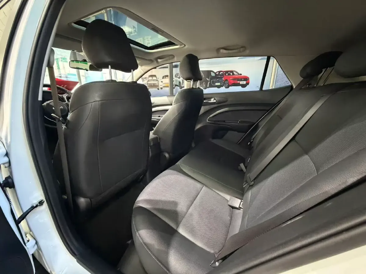2021 Kia KX1 1.4L 100HP L4 CVT,autocango,china used car exporter,china ev exporter,chinese used car exporter,chinese used ev exporter