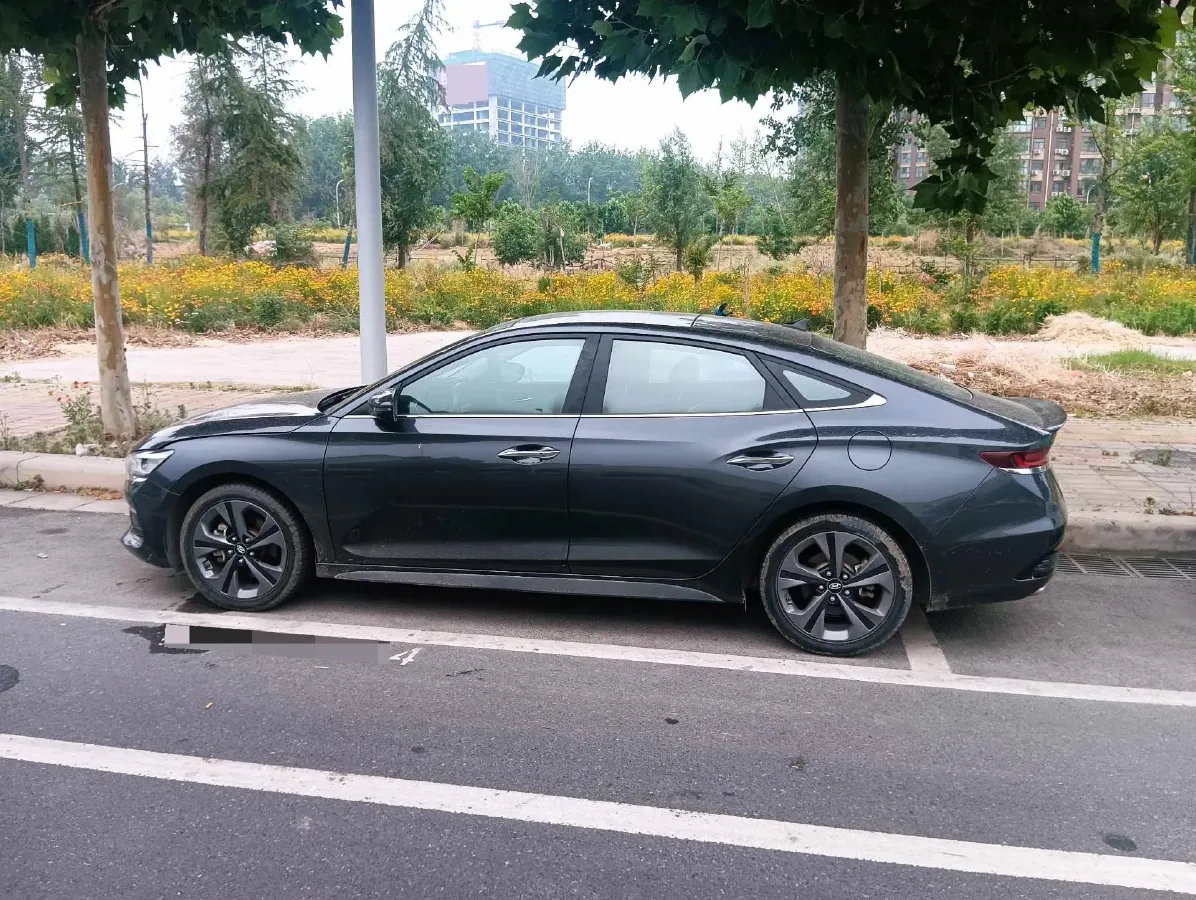 2019 Hyundai La Festa 1.6T 204HP L4 7DCT,autocango,china used car exporter,china ev exporter,chinese used car exporter,chinese used ev exporter