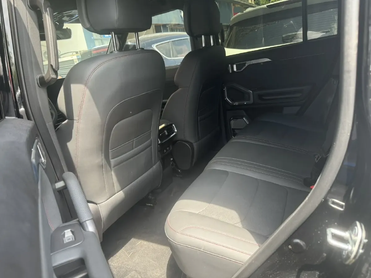 2023 Jetour Traveller 2.0T 254HP L4 7DCT,autocango,china used car exporter,china ev exporter,chinese used car exporter,chinese used ev exporter