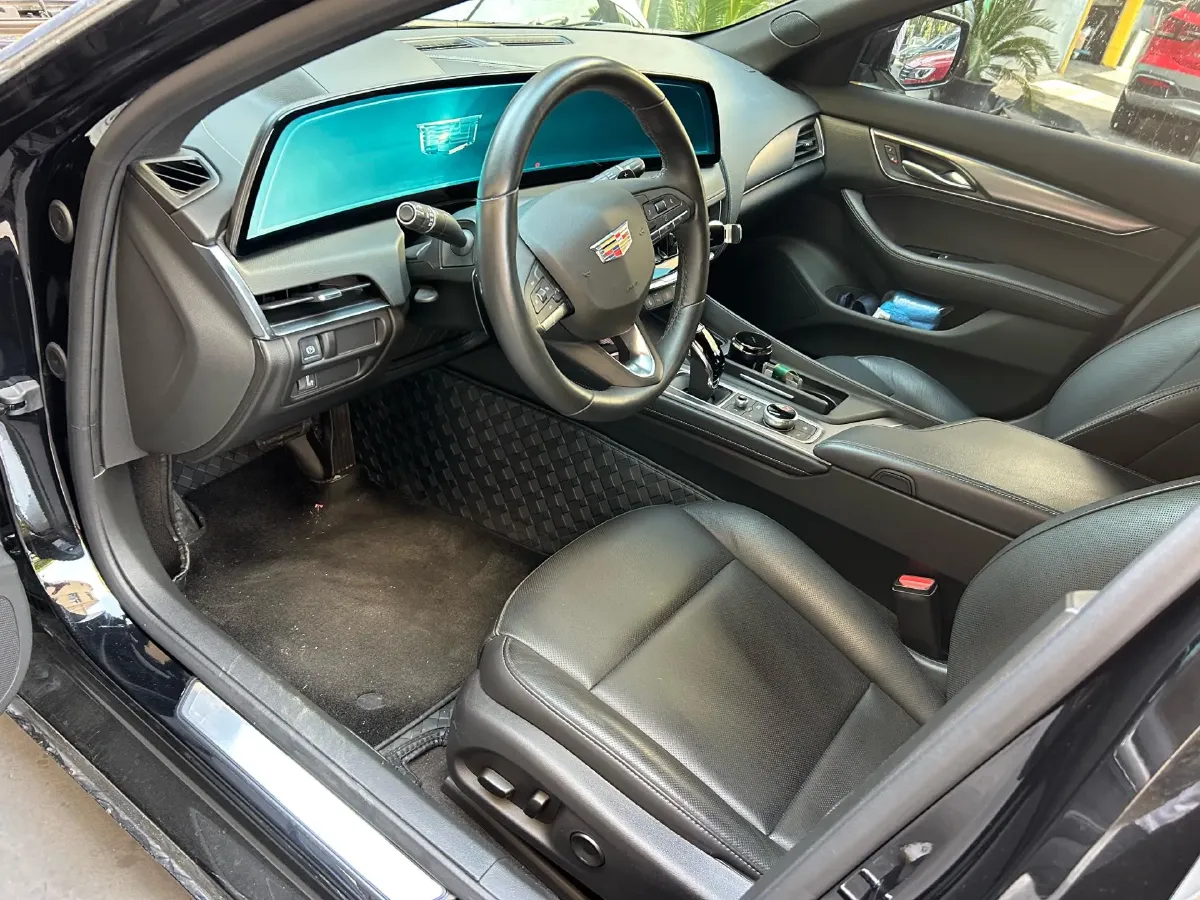 2024 Cadillac CT5 2.0T 237HP L4 10AT,autocango,china used car exporter,china ev exporter,chinese used car exporter,chinese used ev exporter