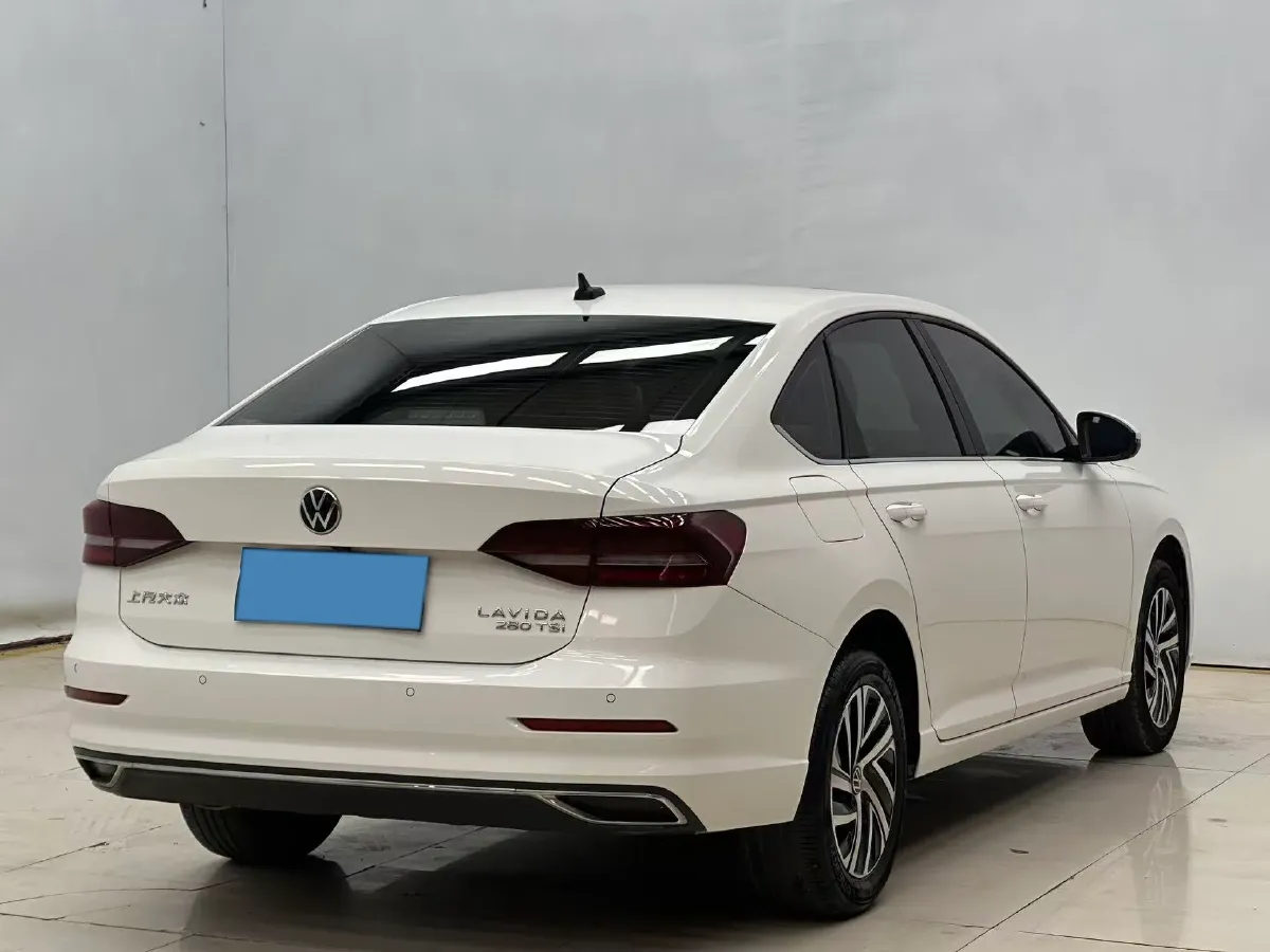 2022 Volkswagen Sagitar 1.2T 116HP L4 7DCT,autocango,china used car exporter,china ev exporter,chinese used car exporter,chinese used ev exporter