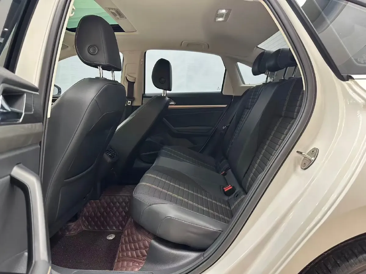 2022 Volkswagen Sagitar 1.2T 116HP L4 7DCT,autocango,china used car exporter,china ev exporter,chinese used car exporter,chinese used ev exporter