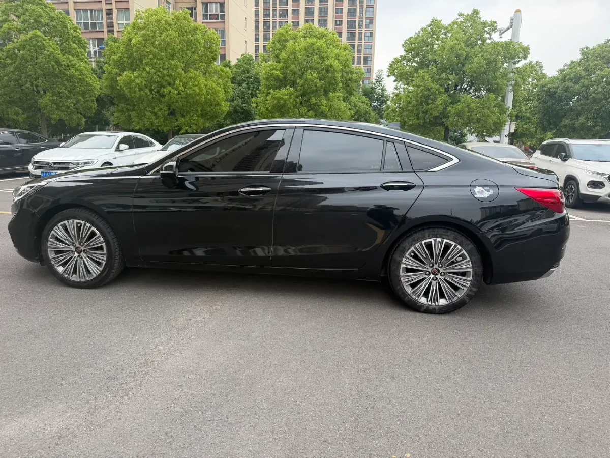 2022 HongQi H5 1.5T 169HP L4 7DCT,autocango,china used car exporter,china ev exporter,chinese used car exporter,chinese used ev exporter