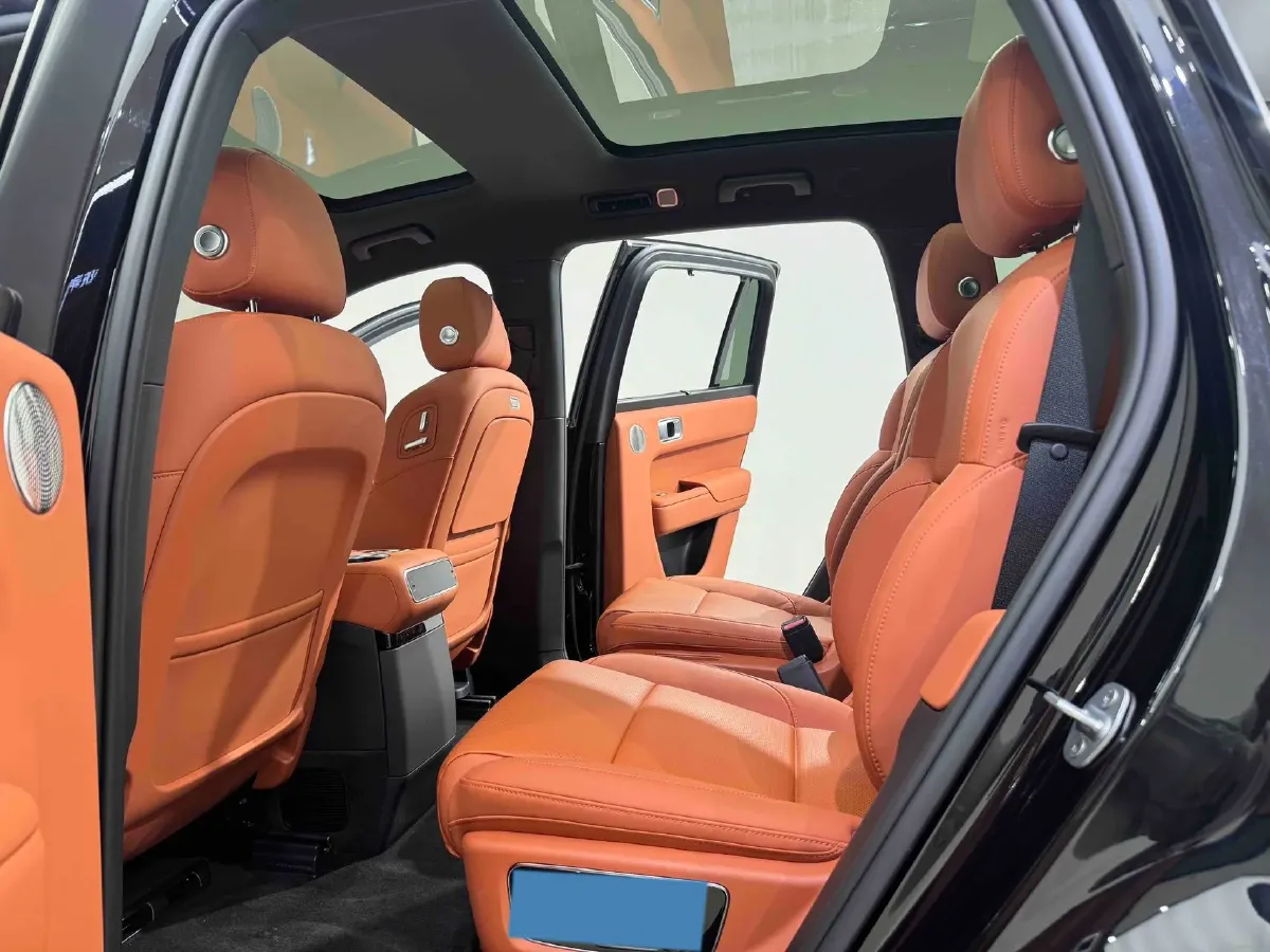2024 Toyota Granvia 2.5L 189HP L4 E-CVT Hybrid,autocango,china used car exporter,china ev exporter,chinese used car exporter,chinese used ev exporter