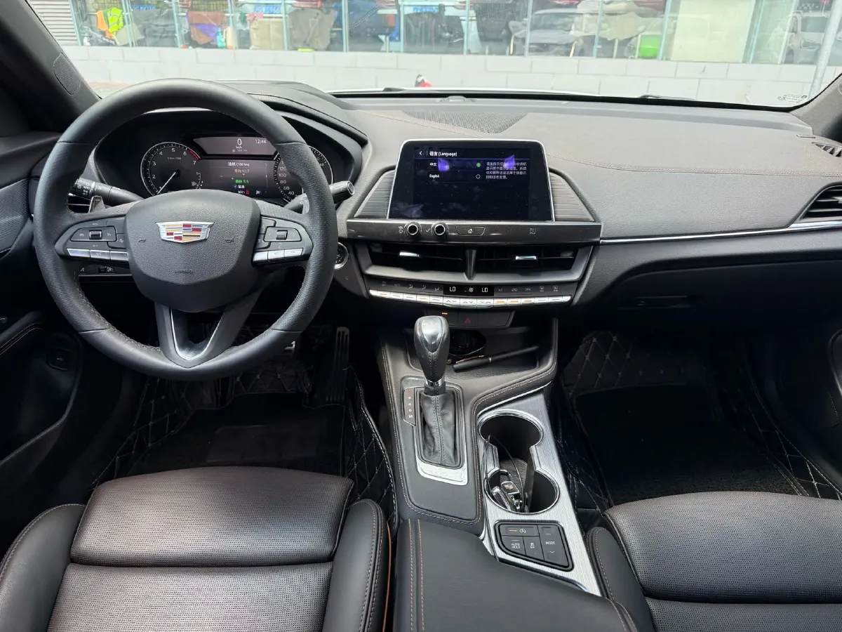 2020 Cadillac CT4 2.0T 237HP L4 8AT,autocango,china used car exporter,china ev exporter,chinese used car exporter,chinese used ev exporter