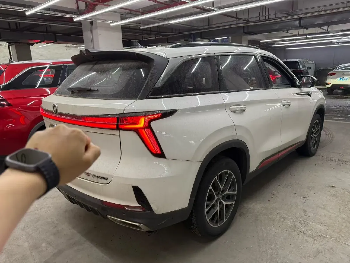 2022 ChangAn CS75 Plus 1.5T 178HP L4 6AT,autocango,china used car exporter,china ev exporter,chinese used car exporter,chinese used ev exporter