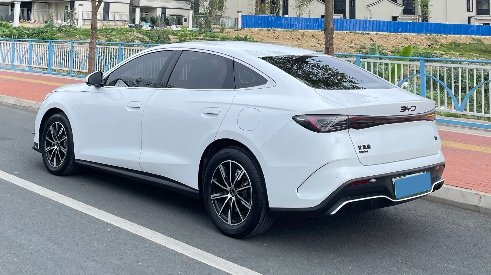 2024 BYD Seal06 1.5L 101HP L4 E-CVT PHEV 10.08KWH,autocango,china used car exporter,china ev exporter,chinese used car exporter,chinese used ev exporter