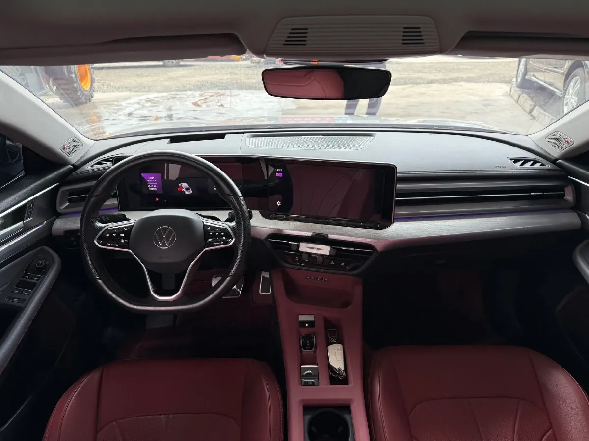 2022 Skoda Superb 2.0T 186HP L4 7DCT,autocango,china used car exporter,china ev exporter,chinese used car exporter,chinese used ev exporter