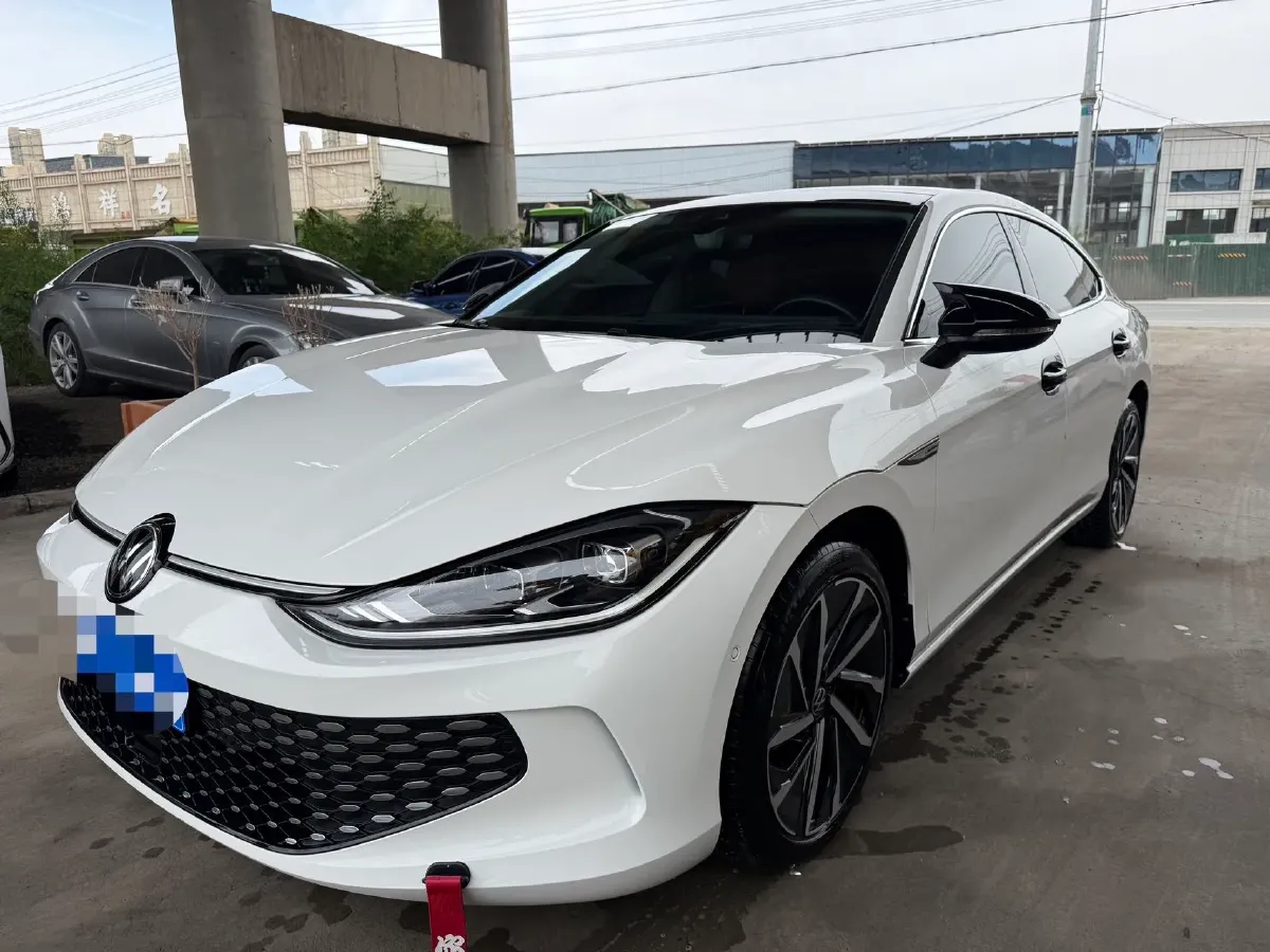 2022 Skoda Superb 2.0T 186HP L4 7DCT,autocango,china used car exporter,china ev exporter,chinese used car exporter,chinese used ev exporter