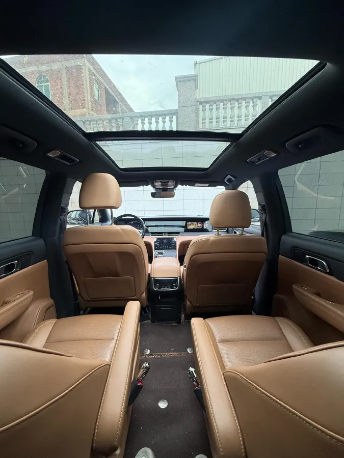 2021 Li ONE Range Extended 131HP REEV 40.5KWH,autocango,china used car exporter,china ev exporter,chinese used car exporter,chinese used ev exporter