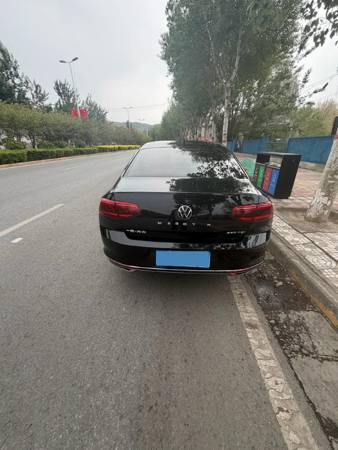 2020 Volkswagen Magotan 2.0T 186HP L4 7DCT,autocango,china used car exporter,china ev exporter,chinese used car exporter,chinese used ev exporter