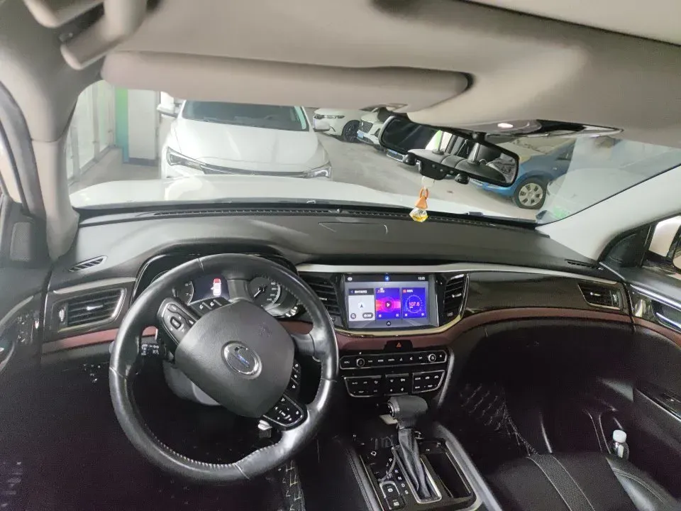 2017 GAC Trumpchi GS8 2.0T 201HP L4 6AT,autocango,china used car exporter,china ev exporter,chinese used car exporter,chinese used ev exporter