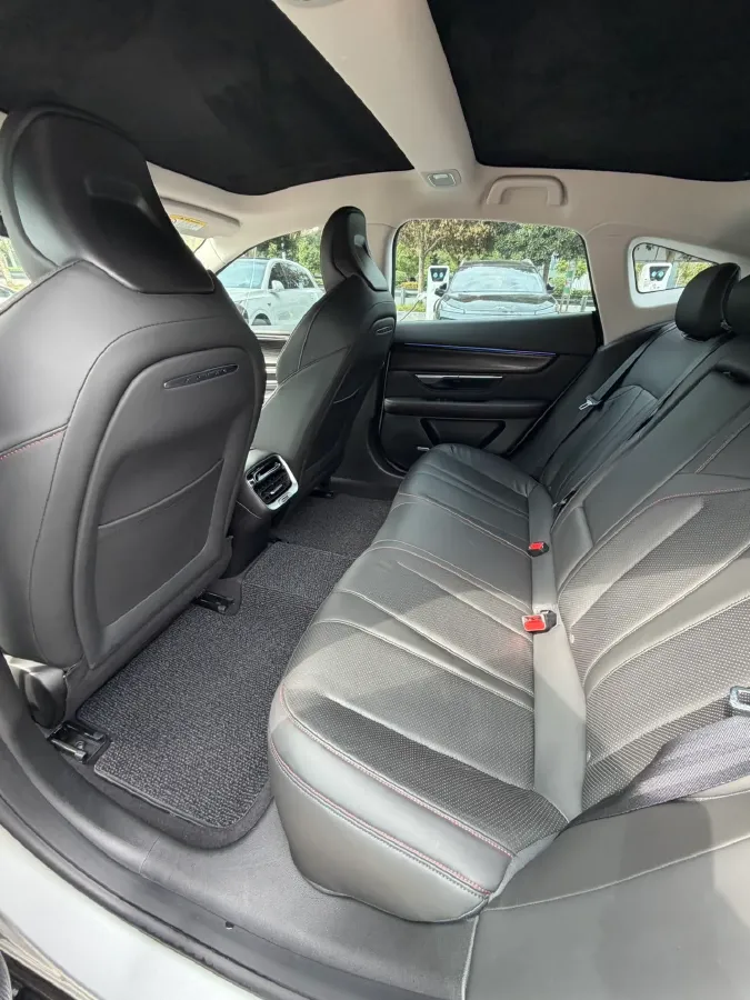2021 Iveco OuSheng 3.0T 180HP L4 8AT,autocango,china used car exporter,china ev exporter,chinese used car exporter,chinese used ev exporter