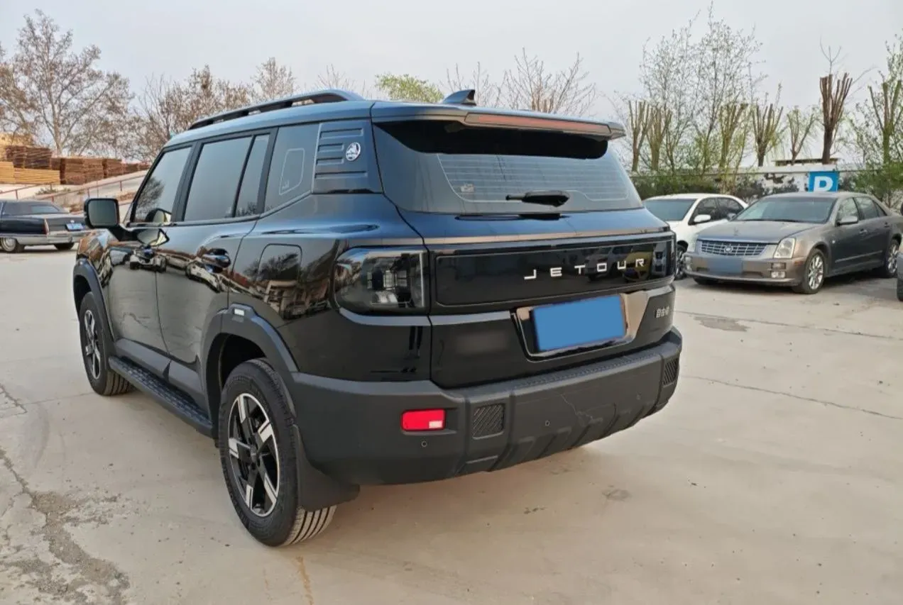 2026 Jetour Freeman 1.5T 184HP L4 7DCT,autocango,china used car exporter,china ev exporter,chinese used car exporter,chinese used ev exporter