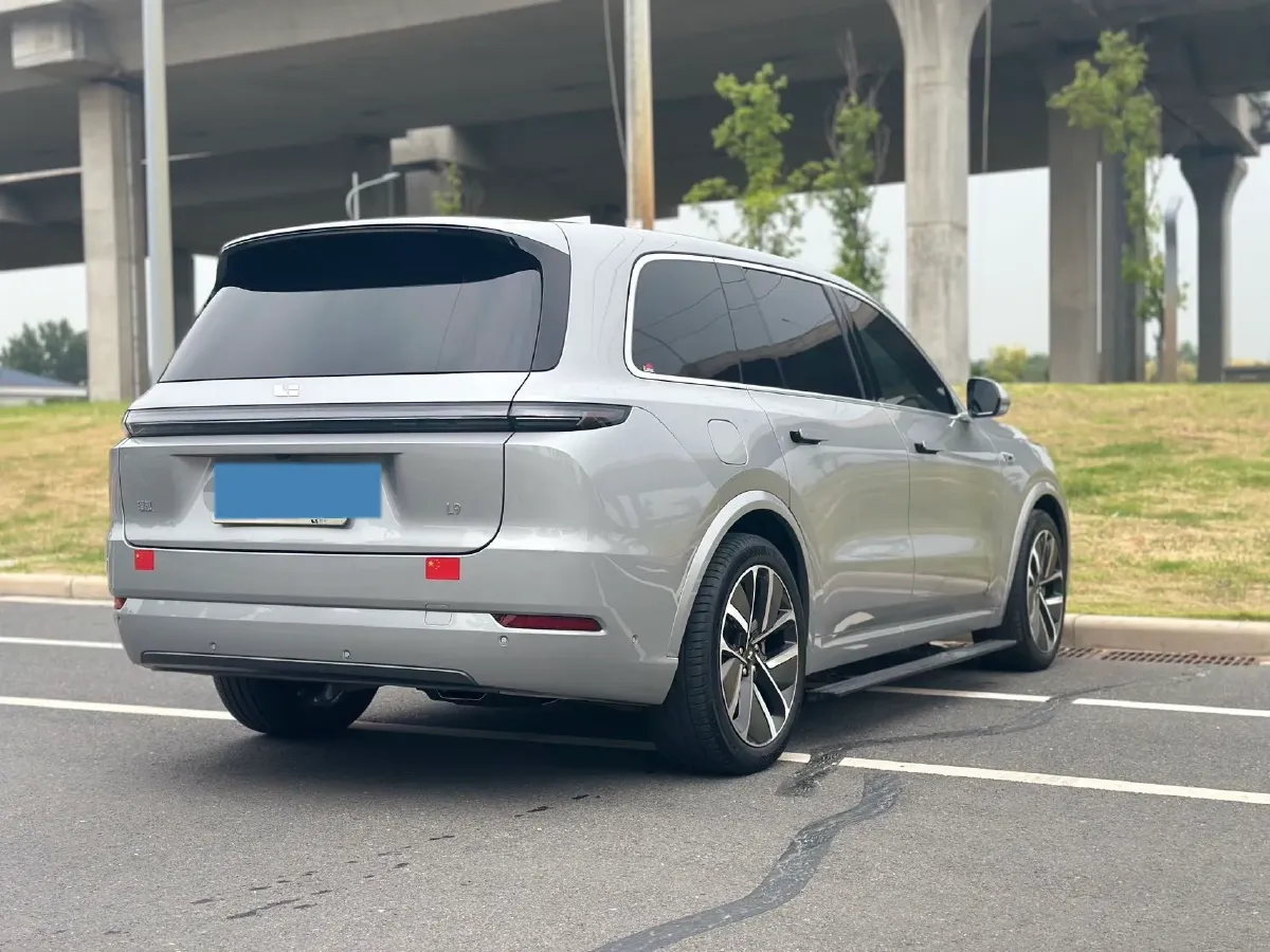 2024 Li L9 Range Extended 154HP REEV 52.3KWH,autocango,china used car exporter,china ev exporter,chinese used car exporter,chinese used ev exporter