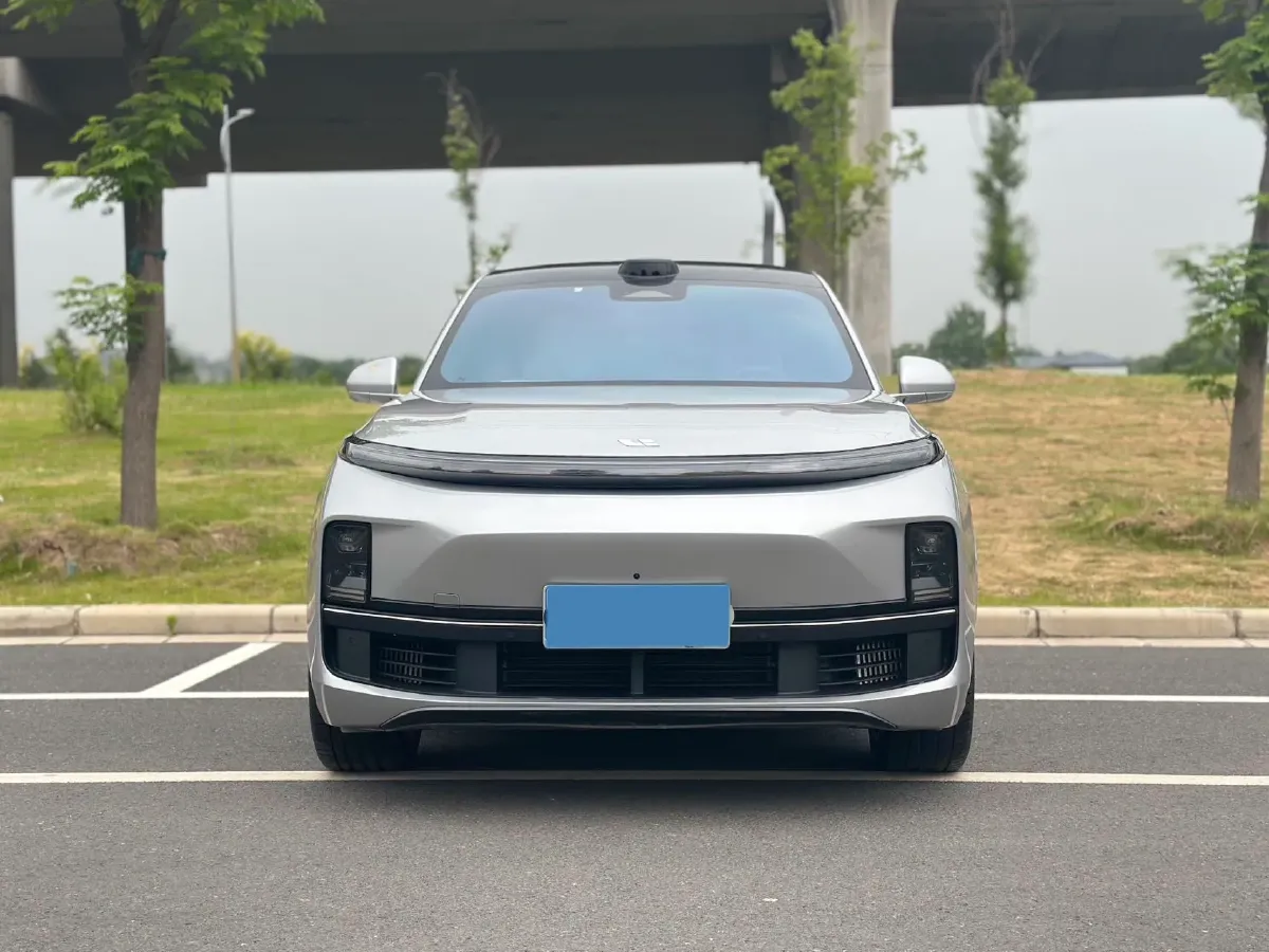 2024 Li L9 Range Extended 154HP REEV 52.3KWH,autocango,china used car exporter,china ev exporter,chinese used car exporter,chinese used ev exporter
