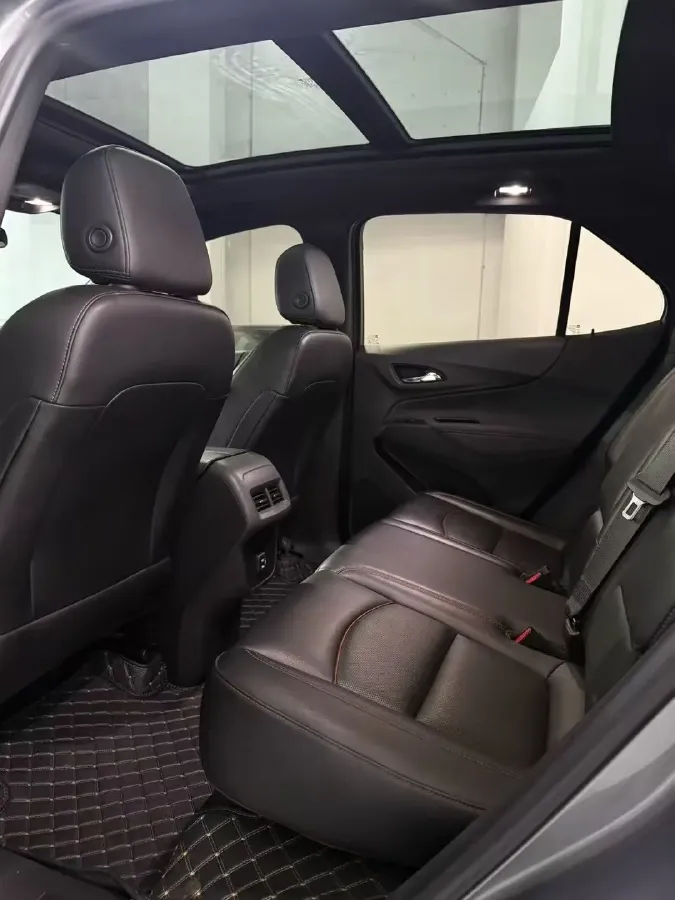 2021 Chevrolet Equinox 2.0T 237HP L4 9AT,autocango,china used car exporter,china ev exporter,chinese used car exporter,chinese used ev exporter
