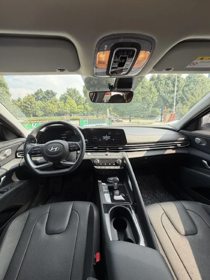 2023 Hyundai Elantra 1.5L 115HP L4 CVT,autocango,china used car exporter,china ev exporter,chinese used car exporter,chinese used ev exporter