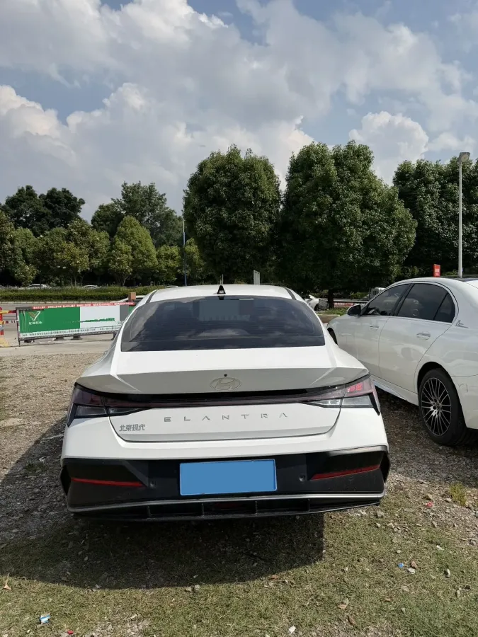 2023 Hyundai Elantra 1.5L 115HP L4 CVT,autocango,china used car exporter,china ev exporter,chinese used car exporter,chinese used ev exporter