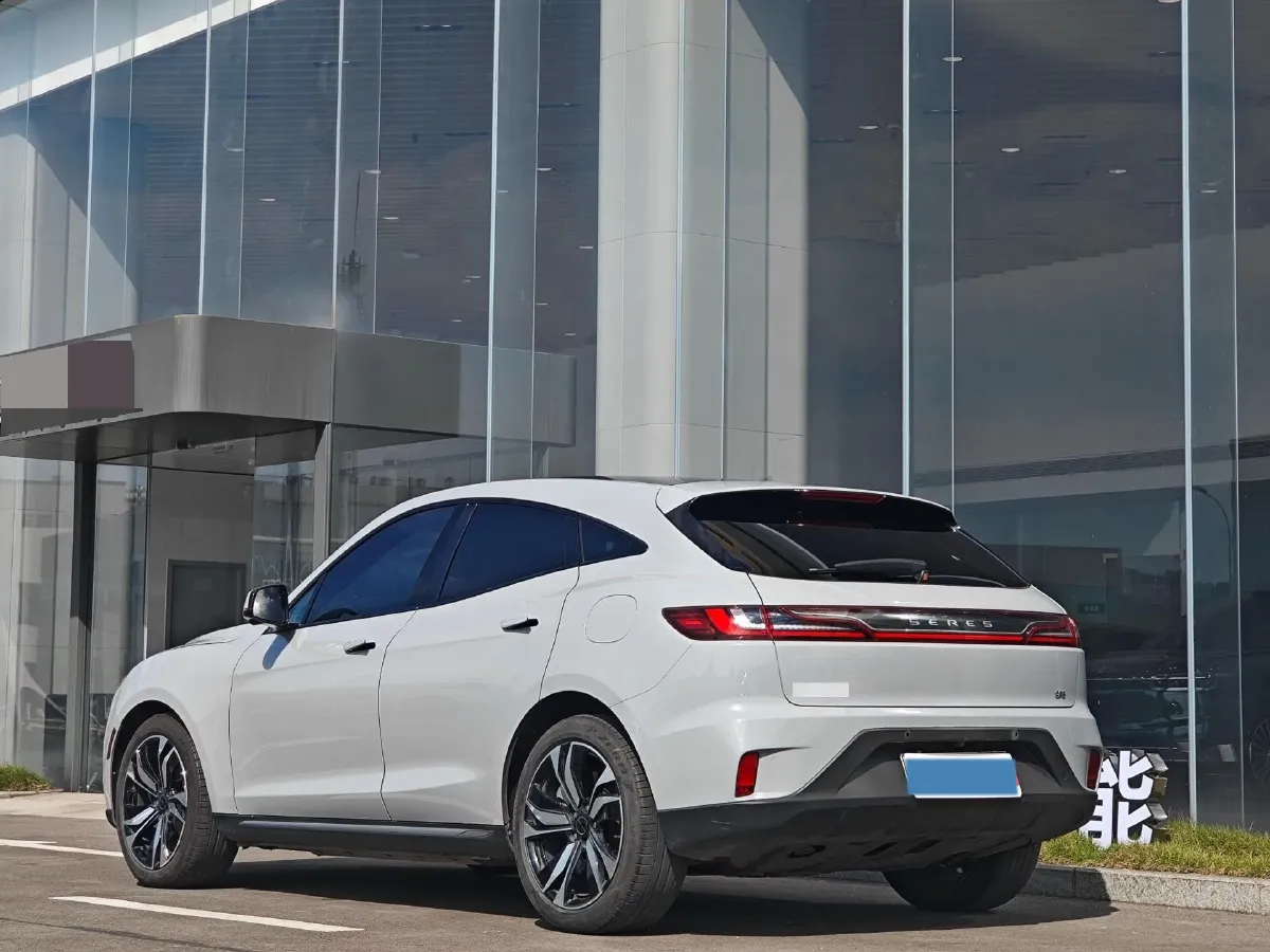 2020 SERES SF5 Range Extended 112HP REEV 35KWH,autocango,china used car exporter,china ev exporter,chinese used car exporter,chinese used ev exporter