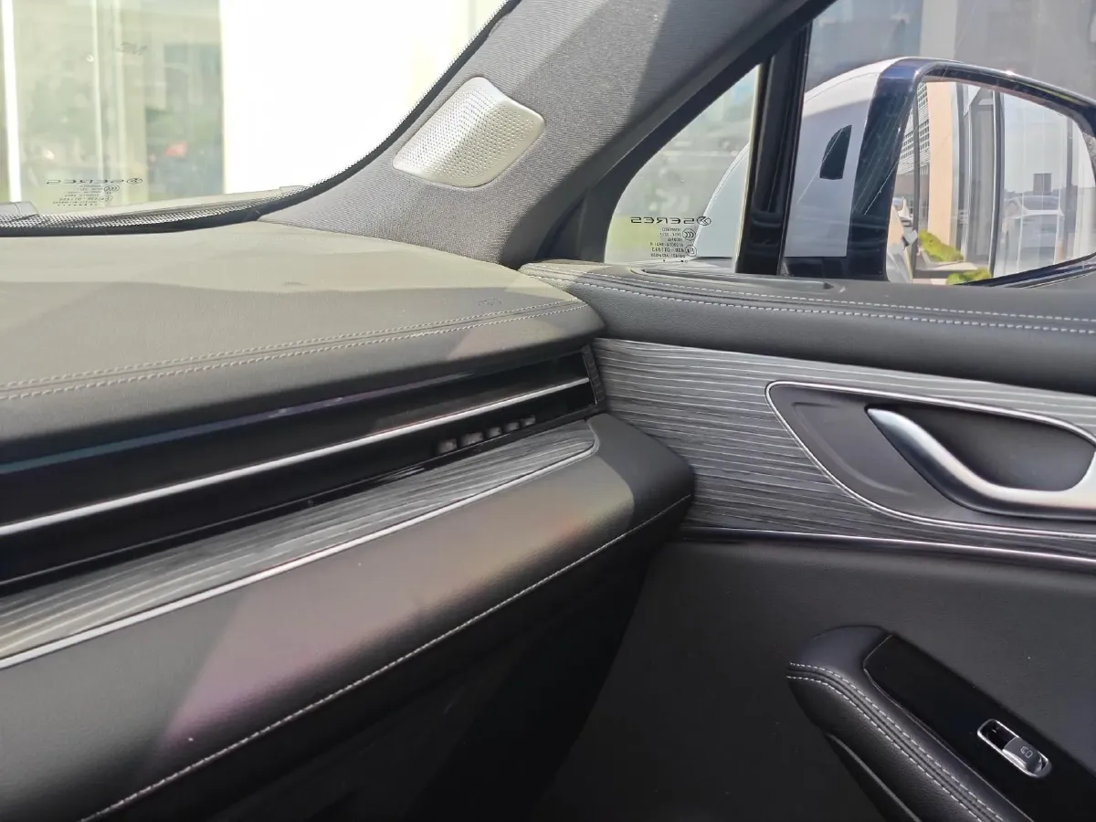 2020 SERES SF5 Range Extended 112HP REEV 35KWH,autocango,china used car exporter,china ev exporter,chinese used car exporter,chinese used ev exporter