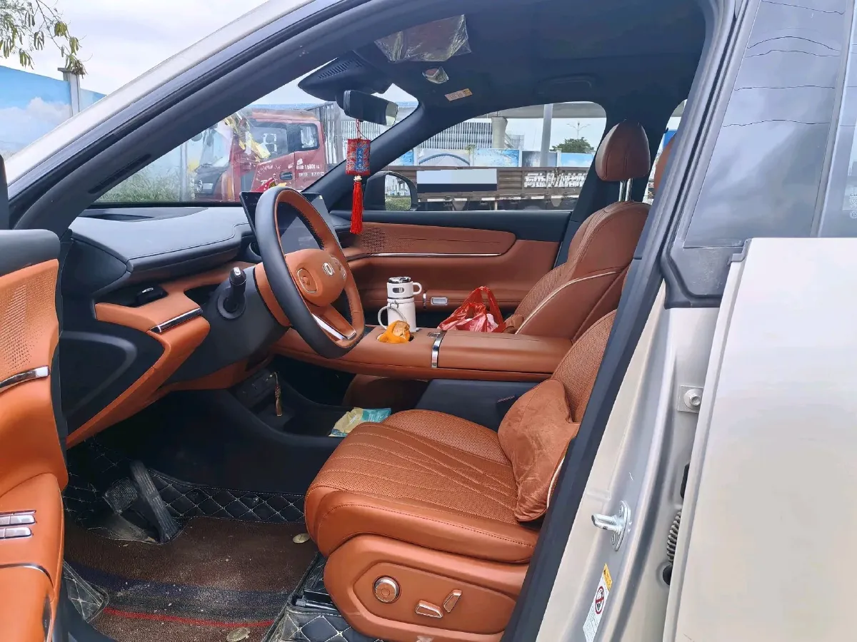 2025 ChangAn QiYuan Q07 1.5L 98HP L4 E-CVT PHEV,autocango,china used car exporter,china ev exporter,chinese used car exporter,chinese used ev exporter
