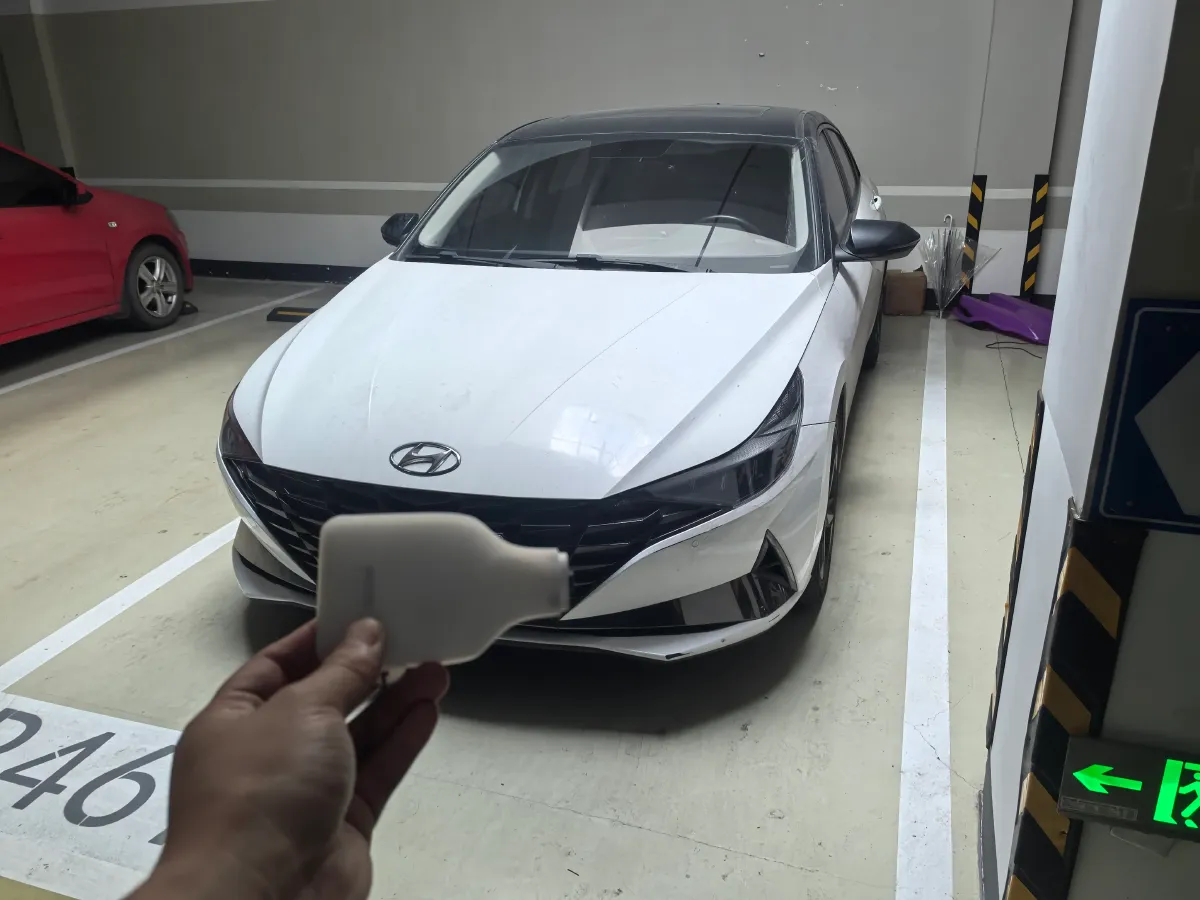2021 Hyundai Elantra 1.5L 115HP L4 CVT,autocango,china used car exporter,china ev exporter,chinese used car exporter,chinese used ev exporter