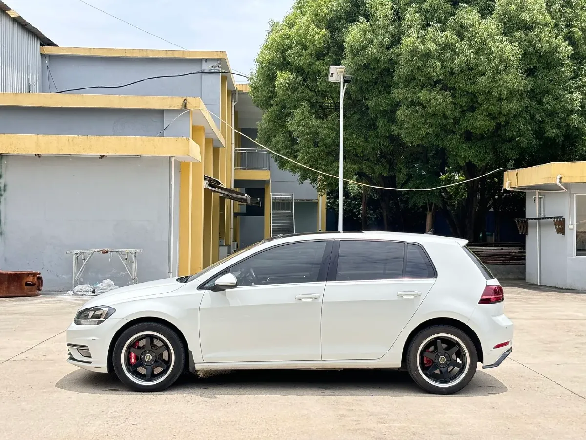 2019 Volkswagen Golf 1.4T 150HP L4 7DCT,autocango,china used car exporter,china ev exporter,chinese used car exporter,chinese used ev exporter