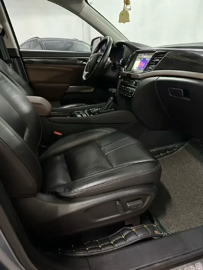 2017 GAC Trumpchi GS8 2.0T 201HP L4 6AT,autocango,china used car exporter,china ev exporter,chinese used car exporter,chinese used ev exporter
