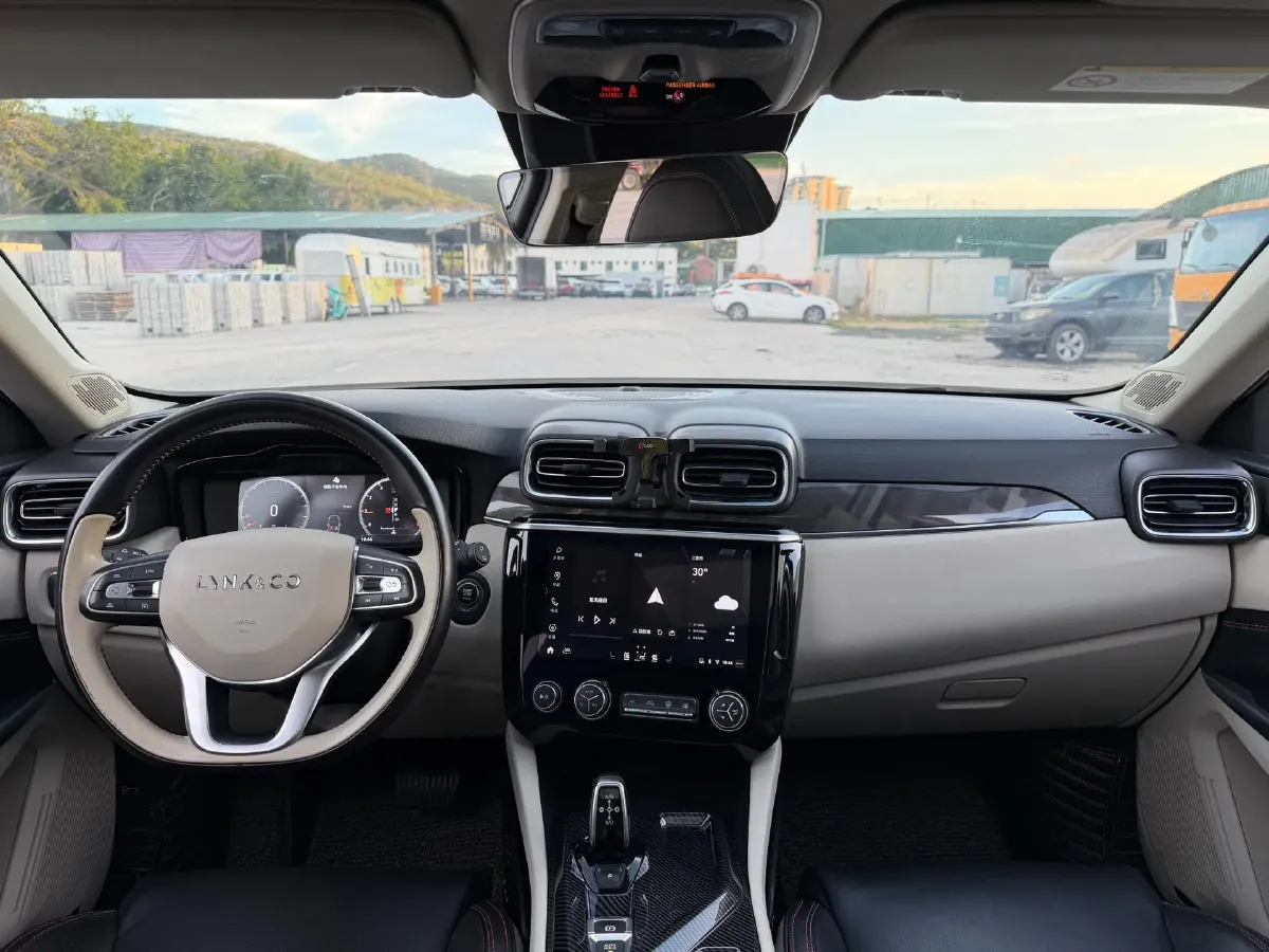 2018 Toyota C-HR 2.0L 171HP L4 CVT,autocango,china used car exporter,china ev exporter,chinese used car exporter,chinese used ev exporter