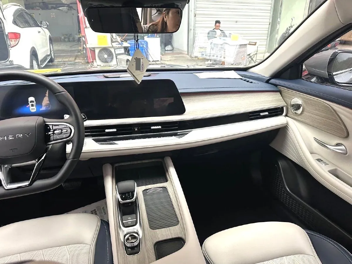 2022 Chery Arrizo 8 1.6T 197HP L4 7DCT,autocango,china used car exporter,china ev exporter,chinese used car exporter,chinese used ev exporter