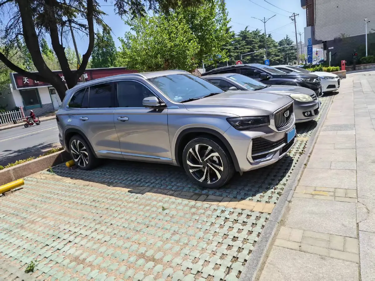 2024 Geely Monjaro 2.0T 238HP L4 8AT,autocango,china used car exporter,china ev exporter,chinese used car exporter,chinese used ev exporter