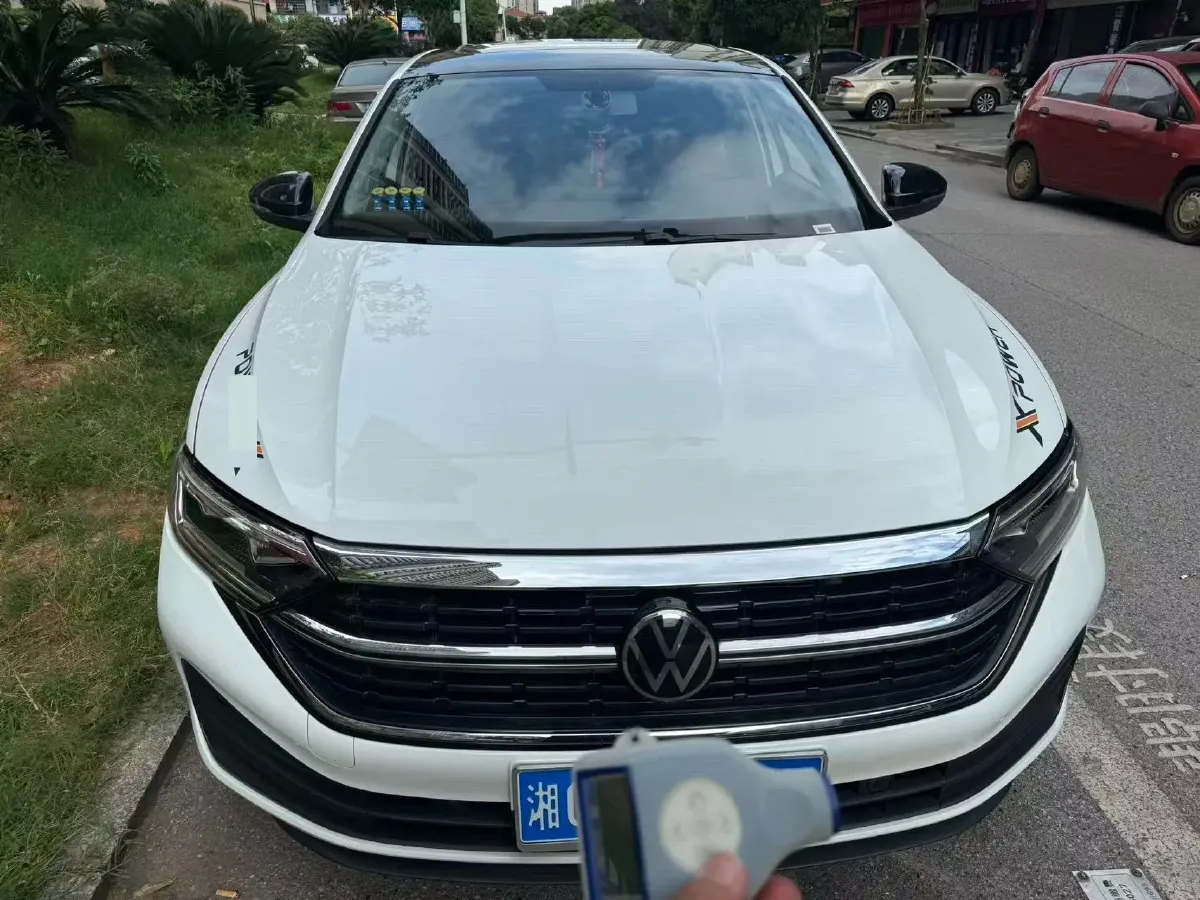 2025 Volkswagen Sagitar 1.5T 160HP L4 7DCT,autocango,china used car exporter,china ev exporter,chinese used car exporter,chinese used ev exporter