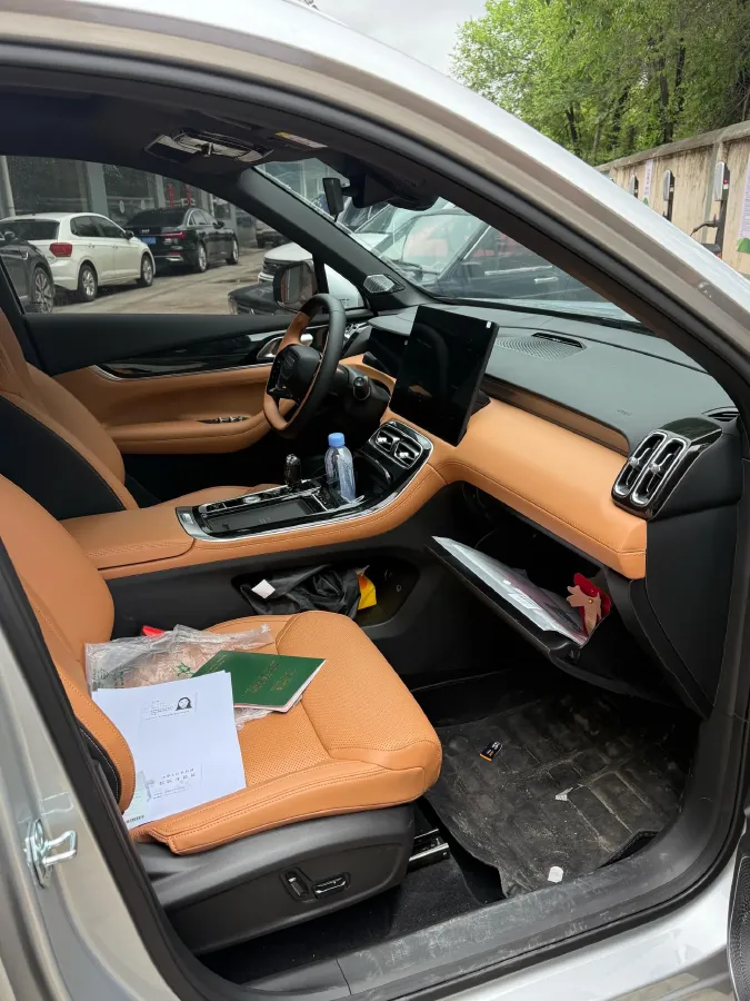 2025 Geely StarRay 1.5T 181HP L4 7DCT,autocango,china used car exporter,china ev exporter,chinese used car exporter,chinese used ev exporter