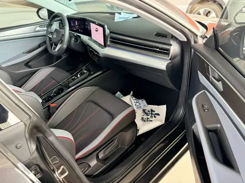 2024 Volkswagen Lamando 1.4T 150HP L4 7DCT,autocango,china used car exporter,china ev exporter,chinese used car exporter,chinese used ev exporter
