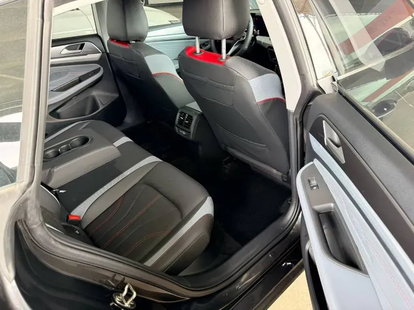 2024 Volkswagen Lamando 1.4T 150HP L4 7DCT,autocango,china used car exporter,china ev exporter,chinese used car exporter,chinese used ev exporter