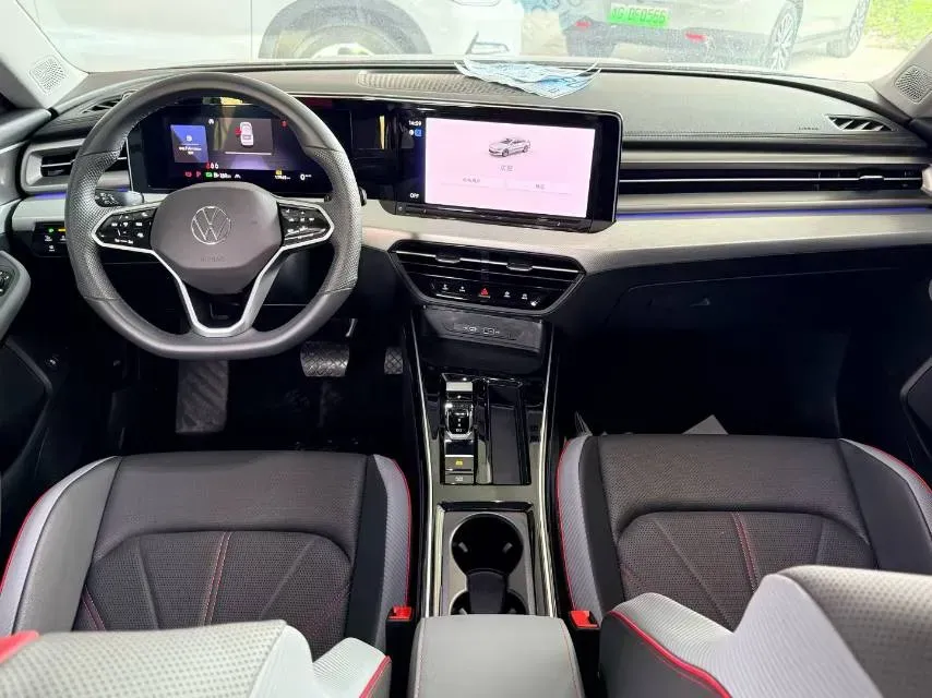 2024 Volkswagen Lamando 1.4T 150HP L4 7DCT,autocango,china used car exporter,china ev exporter,chinese used car exporter,chinese used ev exporter