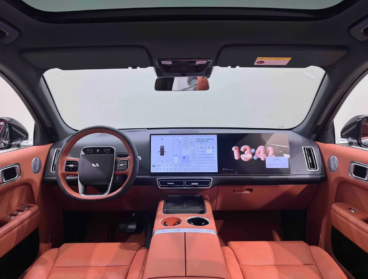 2025 Li L7 Range Extended 154HP REEV,autocango,china used car exporter,china ev exporter,chinese used car exporter,chinese used ev exporter