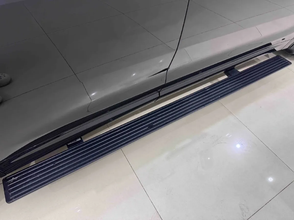2025 Li L7 Range Extended 154HP REEV,autocango,china used car exporter,china ev exporter,chinese used car exporter,chinese used ev exporter