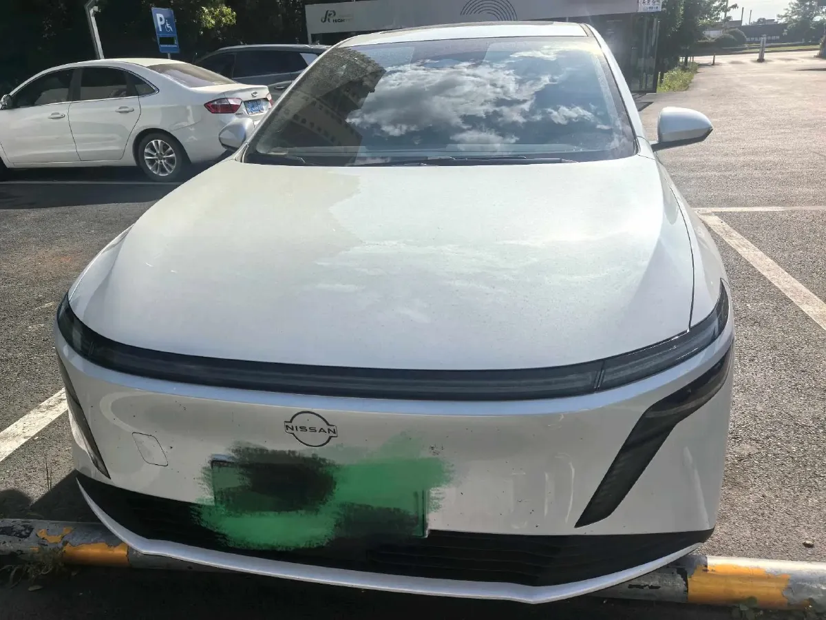 2026 Nissan N7 1.5L 102HP L4 1DHT PHEV,autocango,china used car exporter,china ev exporter,chinese used car exporter,chinese used ev exporter