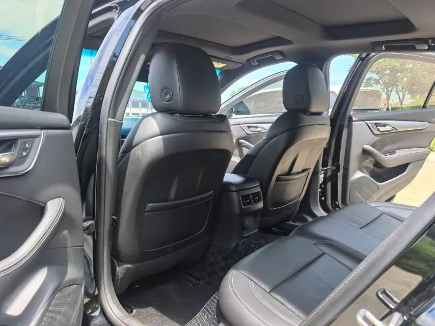 2022 Cadillac CT5 2.0T 237HP L4 10AT,autocango,china used car exporter,china ev exporter,chinese used car exporter,chinese used ev exporter