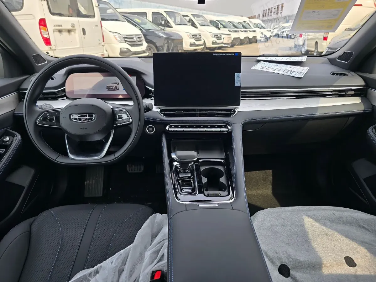 2026 Geely Preface 1.5T 181HP L4 7DCT,autocango,china used car exporter,china ev exporter,chinese used car exporter,chinese used ev exporter