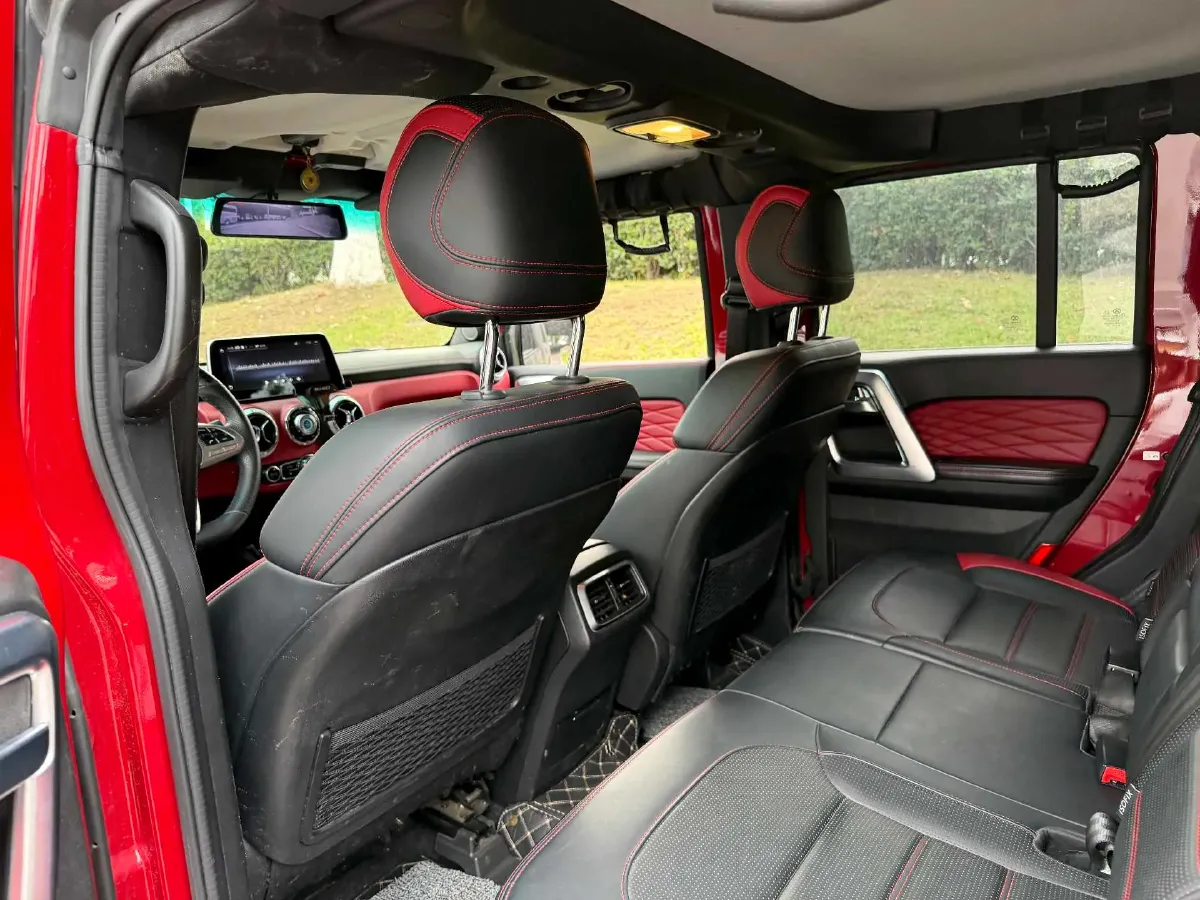 2018 Beijing BJ40 2.3T 250HP L4 6AT,autocango,china used car exporter,china ev exporter,chinese used car exporter,chinese used ev exporter