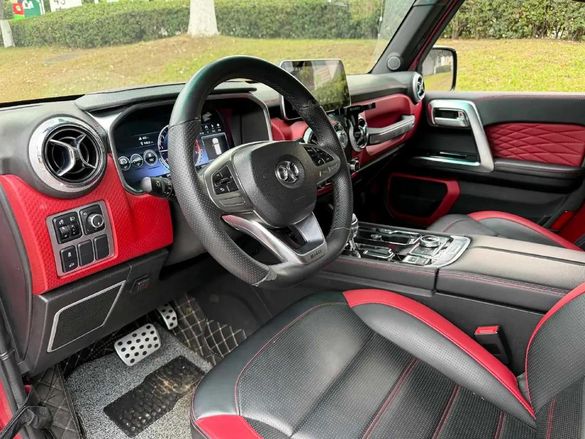 2018 Beijing BJ40 2.3T 250HP L4 6AT,autocango,china used car exporter,china ev exporter,chinese used car exporter,chinese used ev exporter