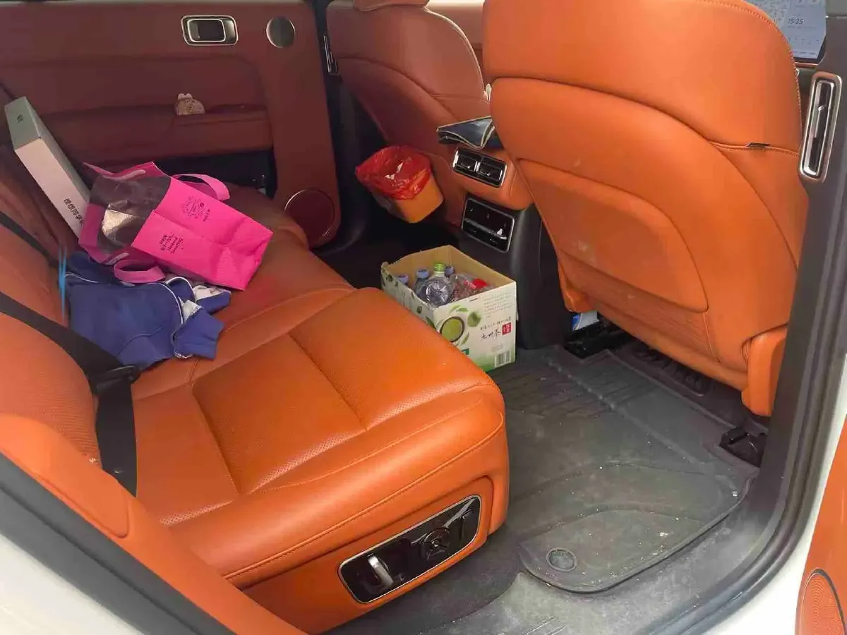 2023 Li L7 Range Extended 154HP REEV 40.9KWH,autocango,china used car exporter,china ev exporter,chinese used car exporter,chinese used ev exporter