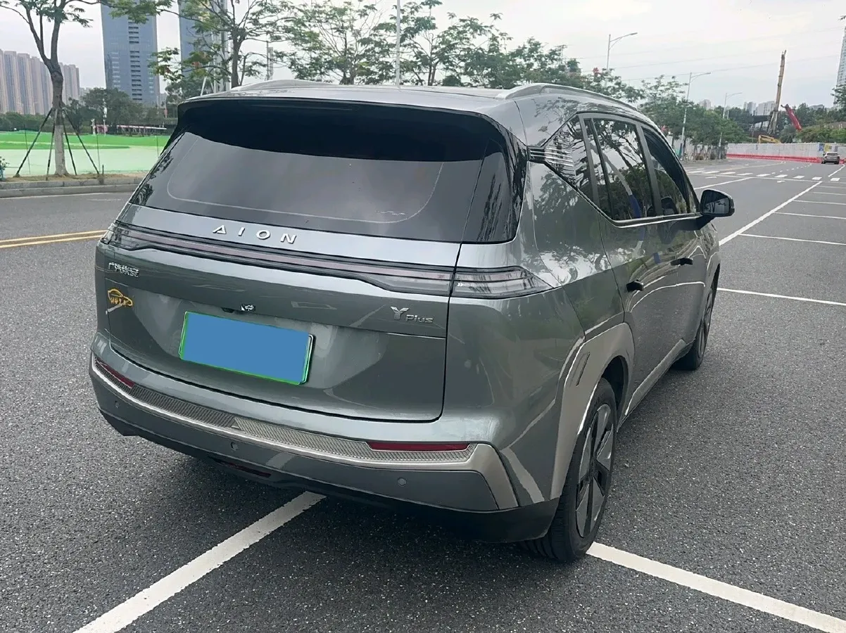 2023 GAC Trumpchi GS4 1.5T 177HP L4 6AT,autocango,china used car exporter,china ev exporter,chinese used car exporter,chinese used ev exporter