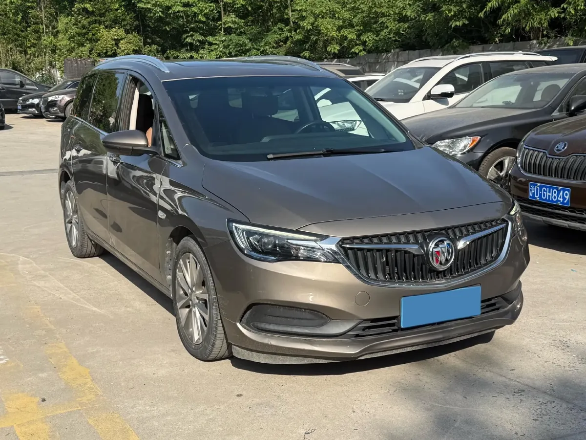 2021 Buick GL6 1.3T 163HP L3 6AT,autocango,china used car exporter,china ev exporter,chinese used car exporter,chinese used ev exporter