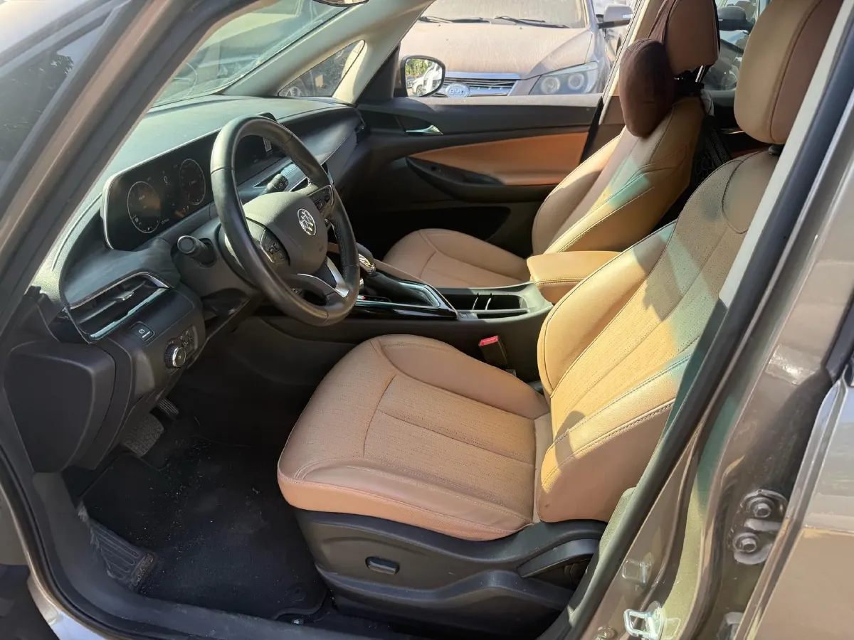 2021 Buick GL6 1.3T 163HP L3 6AT,autocango,china used car exporter,china ev exporter,chinese used car exporter,chinese used ev exporter