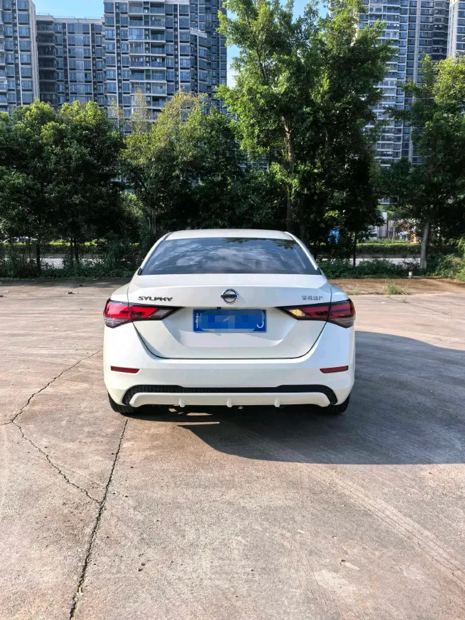 2021 Nissan Sylphy 1.6L 135HP L4 CVT,autocango,china used car exporter,china ev exporter,chinese used car exporter,chinese used ev exporter